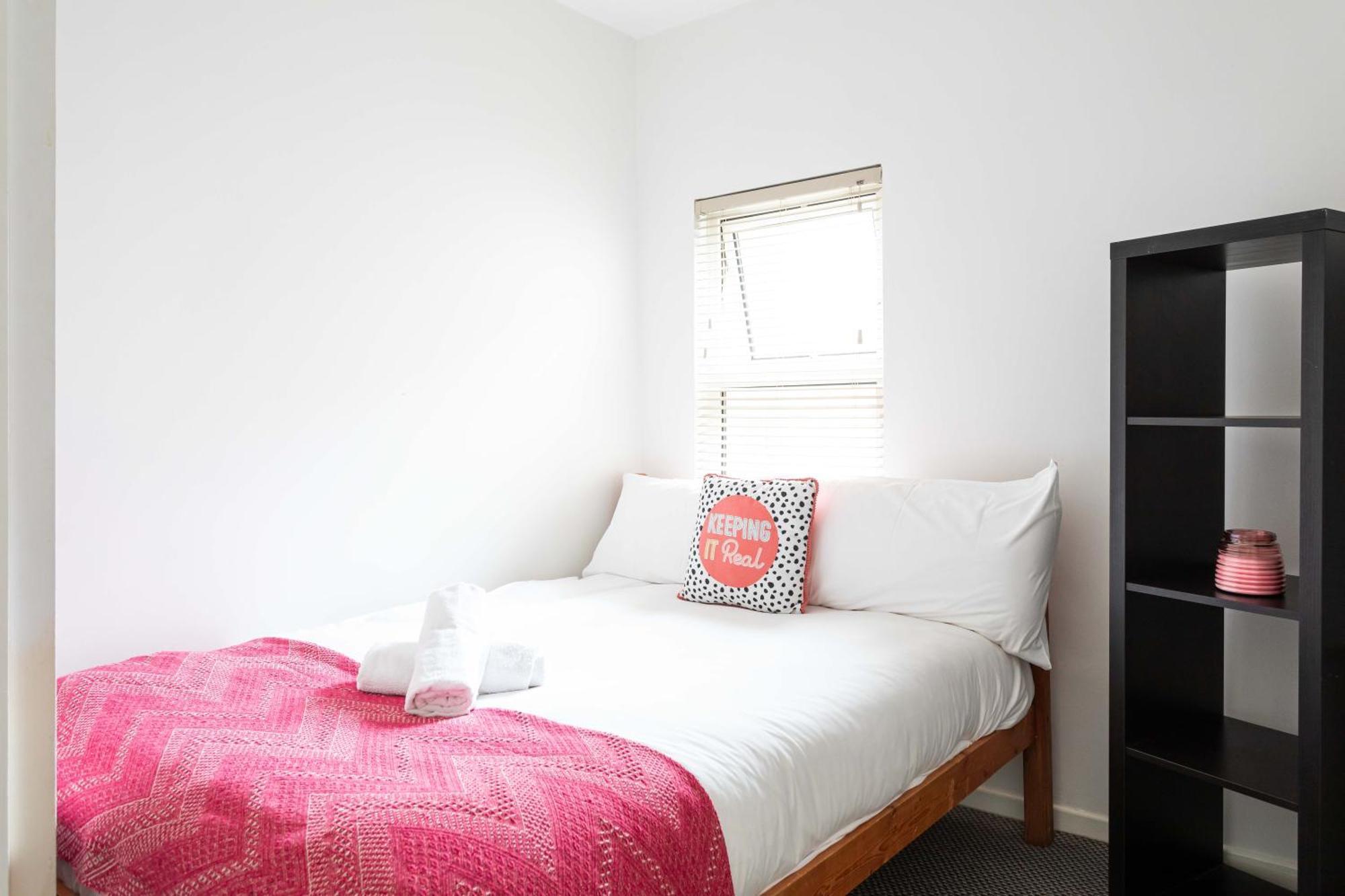 Belfast City - 3 Bed Cosy Terrace Home - Hip And Trendy Ormeau Road Exterior photo
